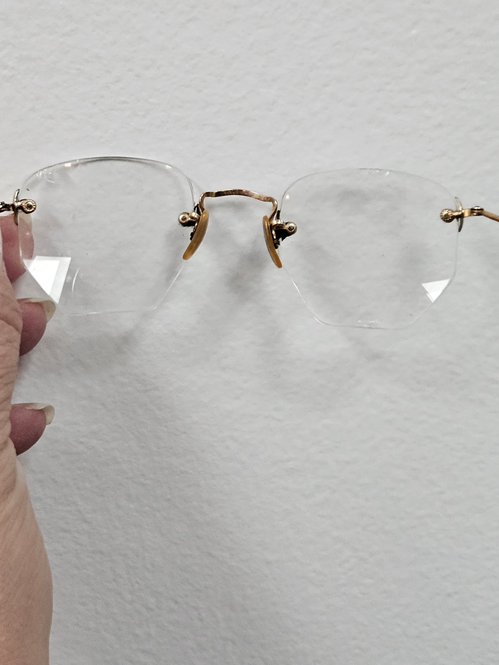 Circa 1900 Antique Gold-Filled rimless glasses w/Case